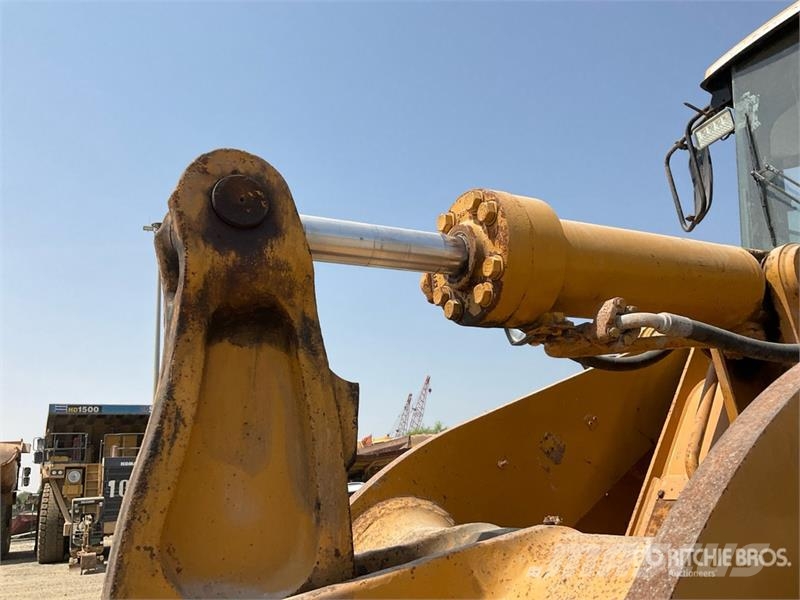 CAT 966H Wheel Loader لوادر بعجل
