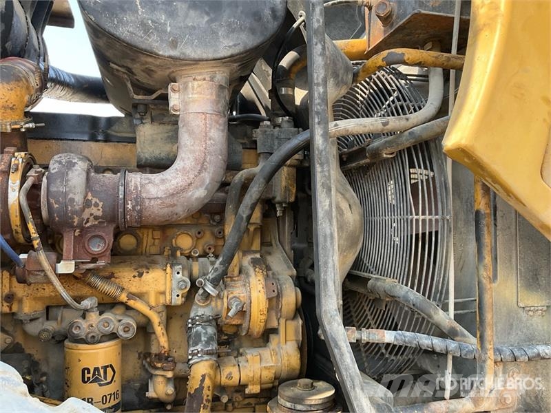 CAT 966H Wheel Loader لوادر بعجل
