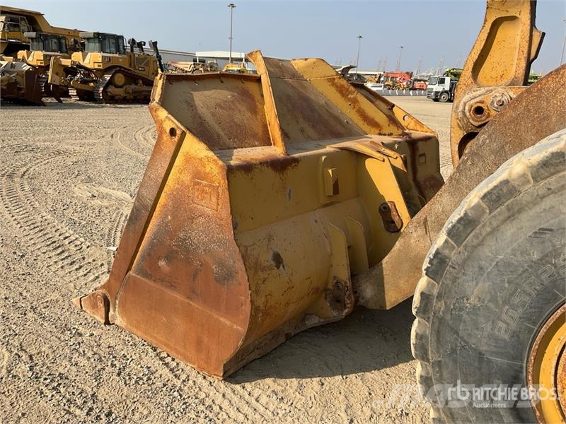 CAT 966H Wheel Loader لوادر بعجل