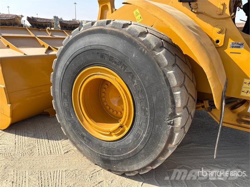 CAT 966H Wheel Loader Wheel loaders