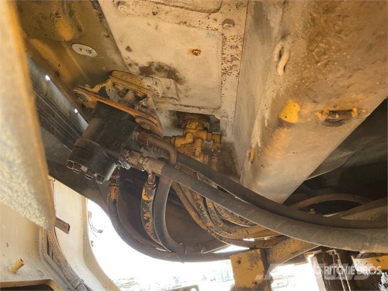 CAT 966H Wheel Loader لوادر بعجل
