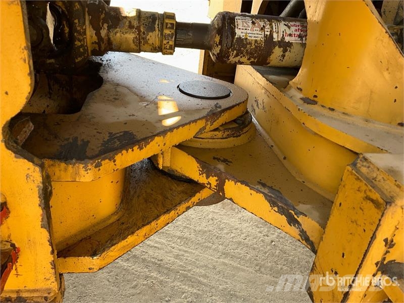 CAT 966H Wheel Loader لوادر بعجل
