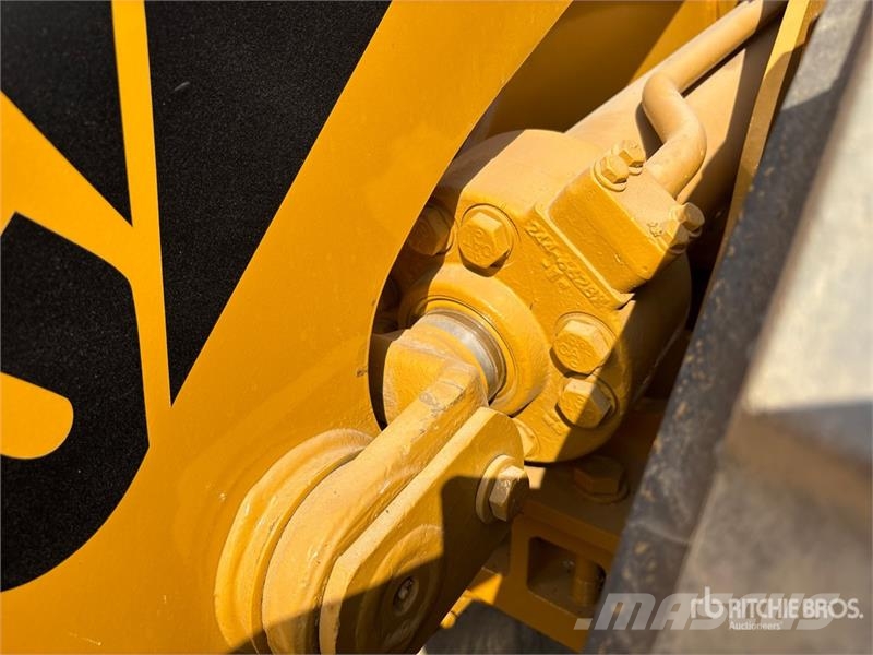 CAT 966H Wheel Loader Wheel loaders