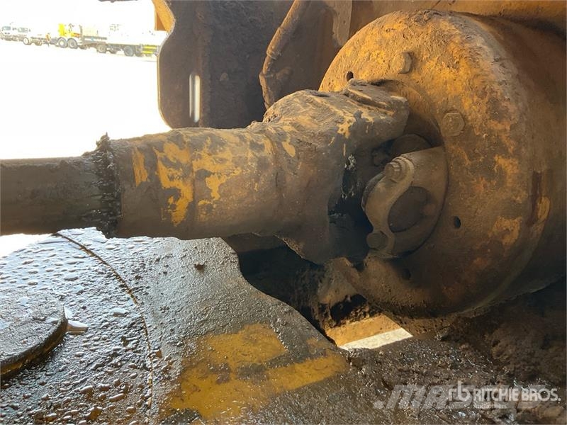 CAT 966H Wheel Loader لوادر بعجل