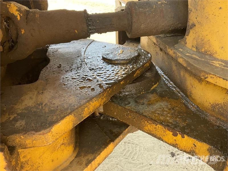CAT 966H Wheel Loader لوادر بعجل