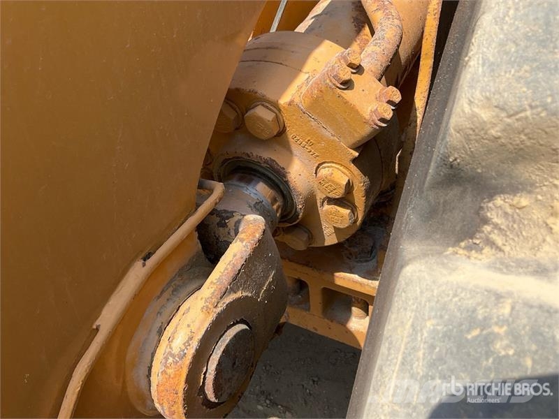 CAT 966H Wheel Loader لوادر بعجل