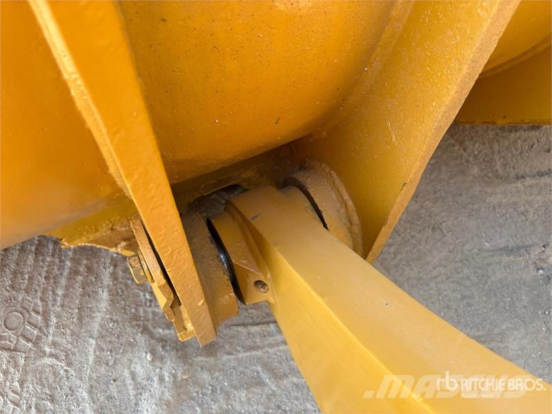 CAT 966H Wheel Loader Wheel loaders