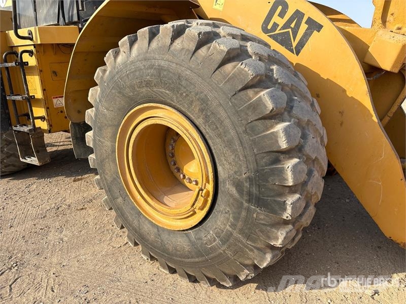 CAT 966H Wheel Loader Utovarivači na kotačima