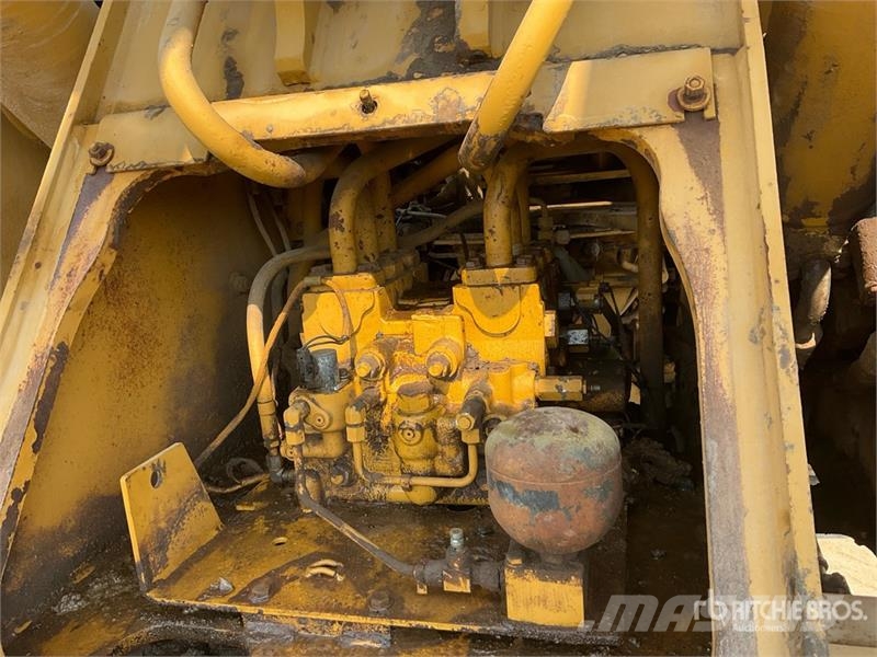 CAT 966H Wheel Loader لوادر بعجل