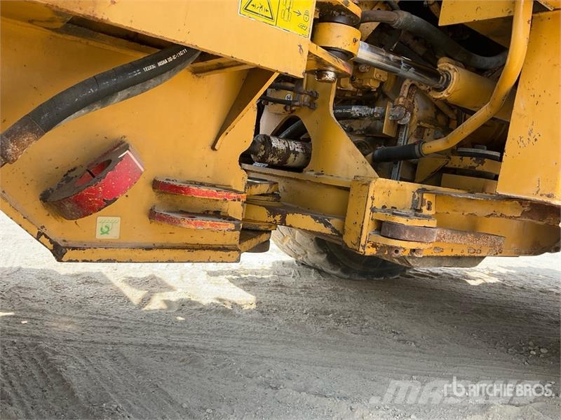 CAT 966H Wheel Loader لوادر بعجل