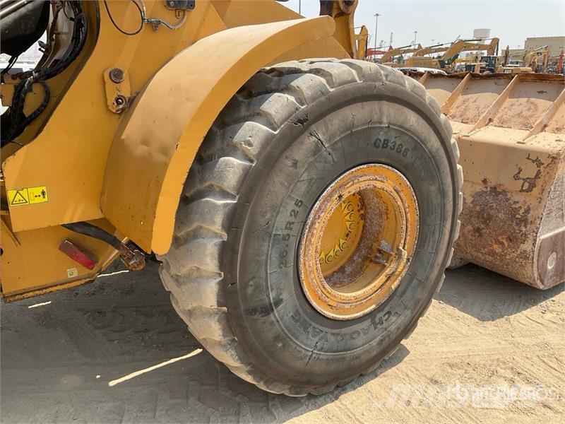 CAT 966H Wheel Loader لوادر بعجل