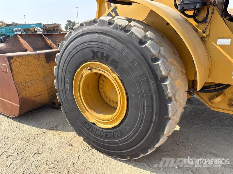 CAT 966K Wheel Loader Gumikerekes homlokrakodók
