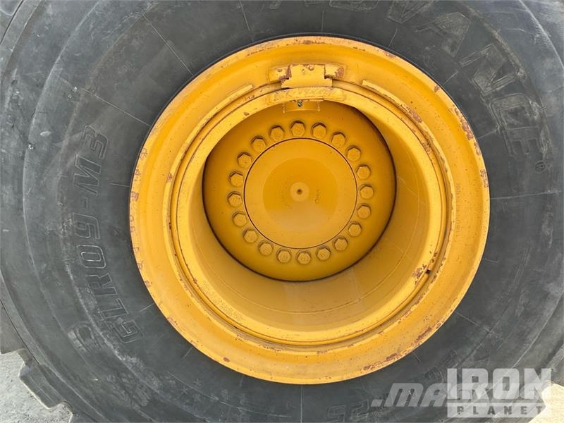 CAT 972M XE Wheel Loader Chargeuse sur pneus
