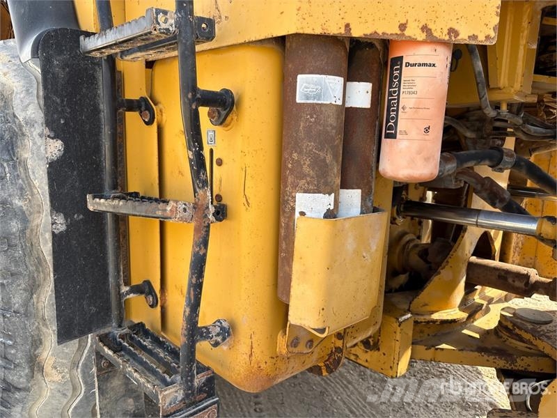 CAT 980H Wheel Loader لوادر بعجل