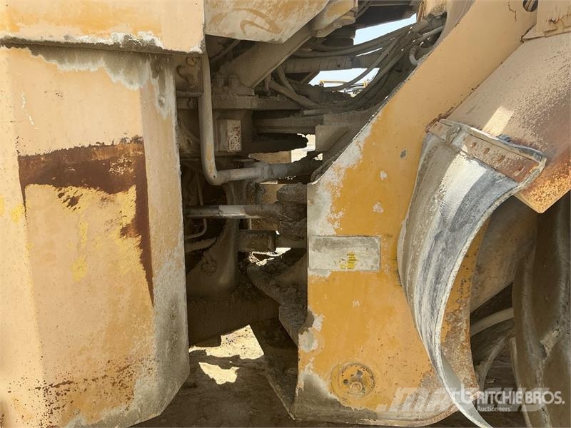 CAT 988F Φορτωτές με λάστιχα (Τροχοφόροι)