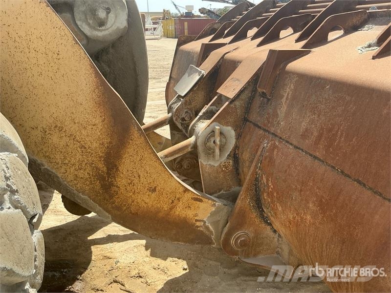 CAT 988F Φορτωτές με λάστιχα (Τροχοφόροι)
