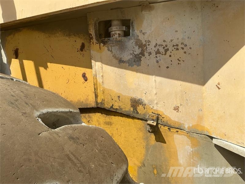 CAT 988F Φορτωτές με λάστιχα (Τροχοφόροι)
