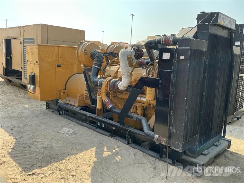 CAT C18 1000 kVA Skid-Mounted Generator Set Дизелови генератори