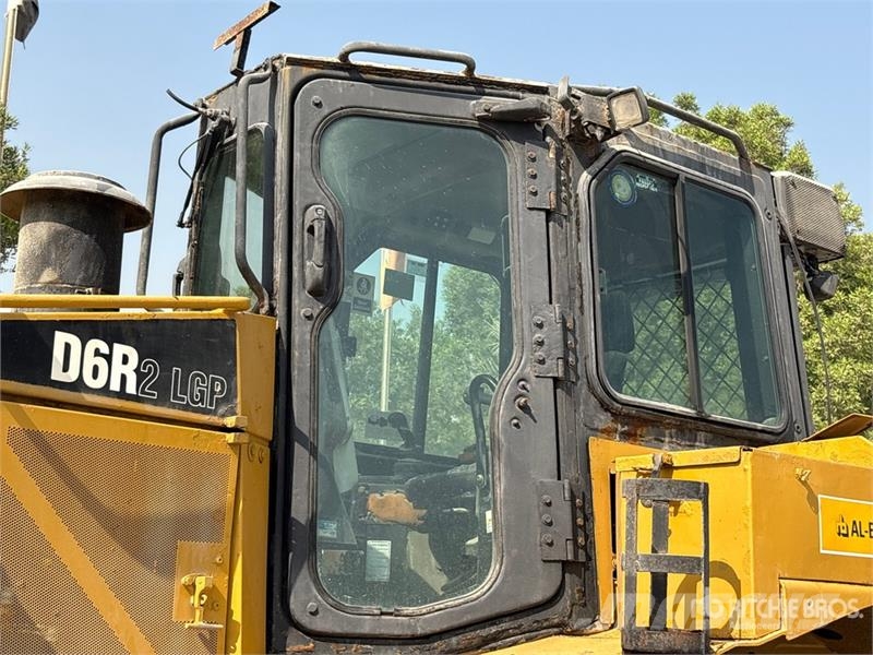 CAT D6R2 LGP Crawler Dozer Crawler dozers