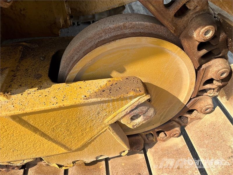 CAT D6R2 LGP Crawler Dozer Crawler dozers