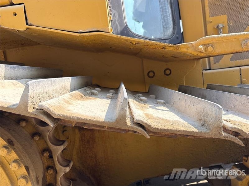 CAT D6R2 LGP Crawler Dozer Crawler dozers