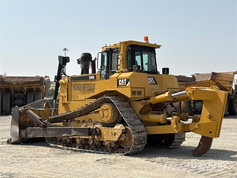 CAT D8R Crawler dozers