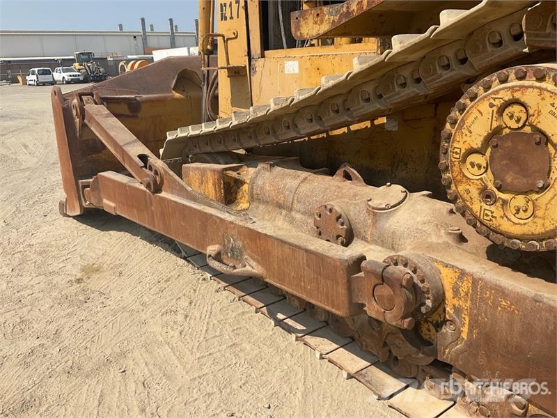 CAT D8R Buldooserid