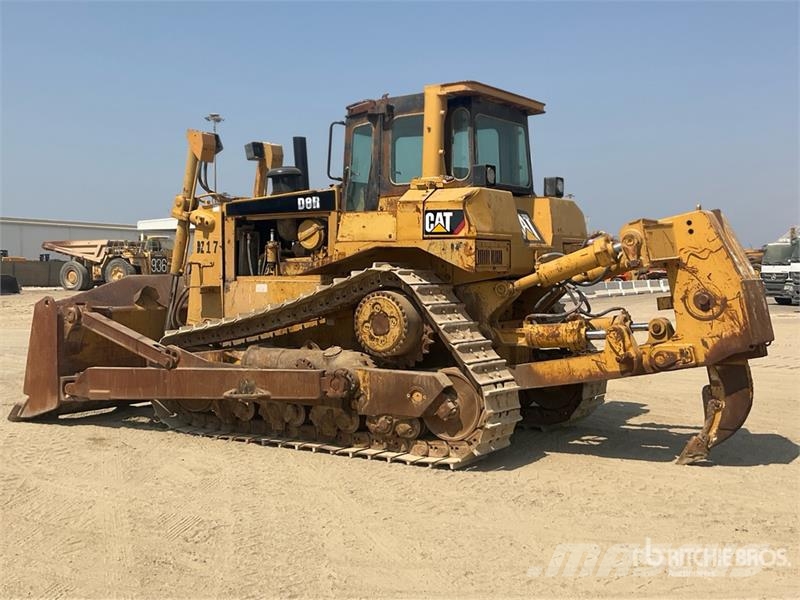 CAT D8R Buldooserid