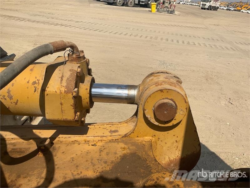 CAT D8R Buldooserid