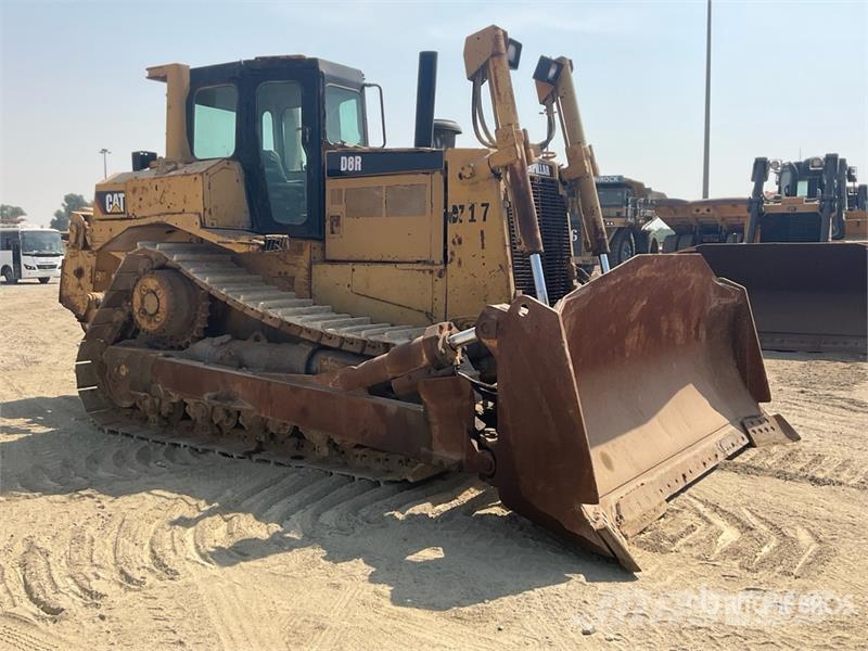 CAT D8R Buldooserid