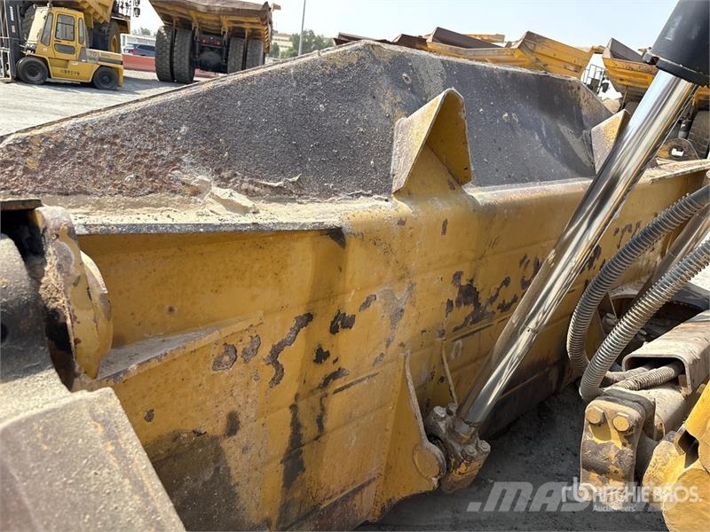 CAT D8R Crawler dozers