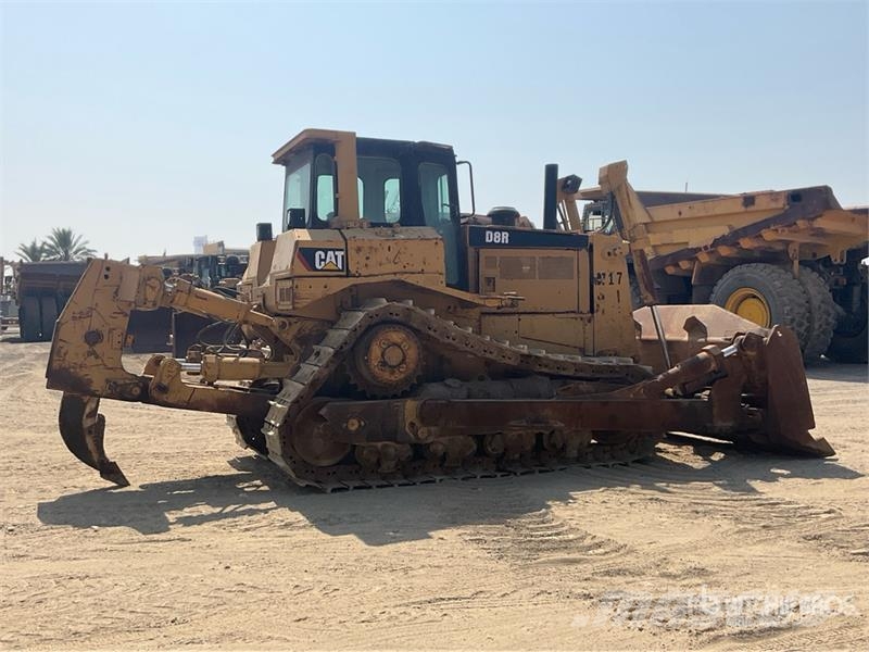 CAT D8R Buldooserid