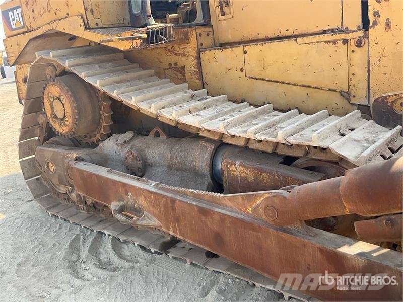 CAT D8R Buldooserid