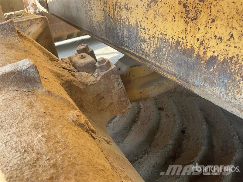 CAT D8R Buldooserid