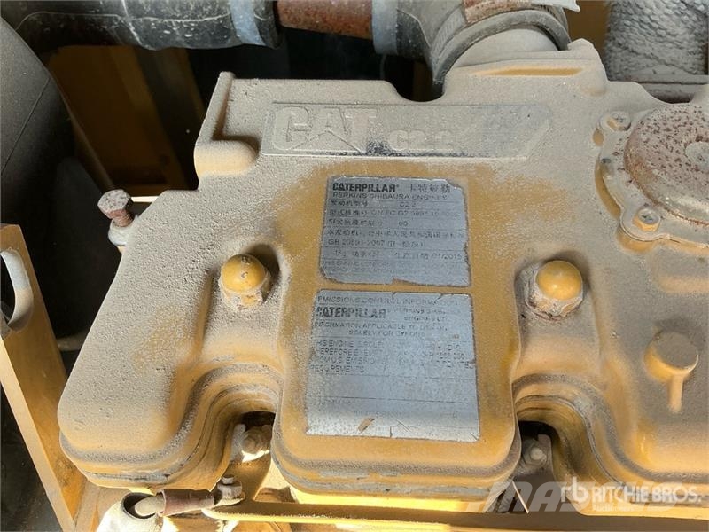 CAT DE22E-3 22 kVA Skid-Mounted Generator Set Naftové generátory