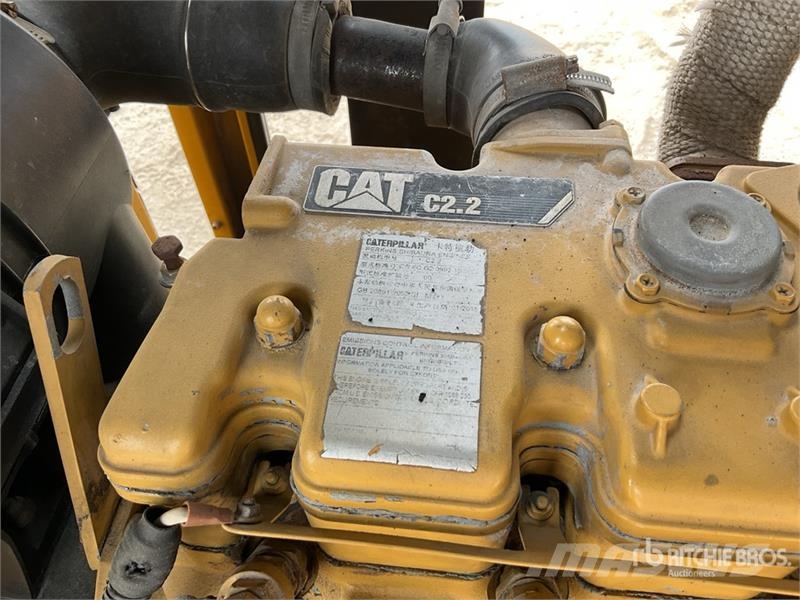 CAT DE22E-3 22 kVA Skid-Mounted Generator Set Diesel Generators