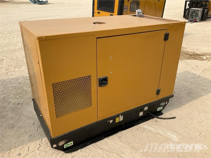 CAT DE22E-3 22 kVA Skid-Mounted Generator Set Diesel Generators