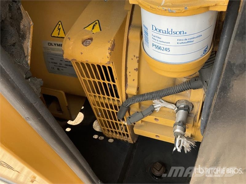 CAT DE22E-3 22 kVA Skid-Mounted Generator Set Diesel Generators