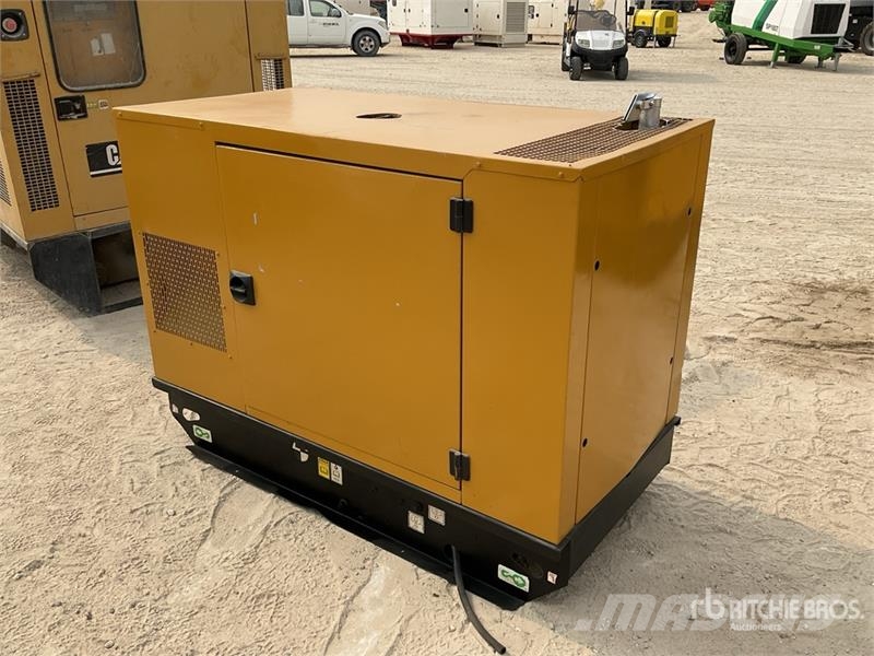 CAT DE22E-3 22 kVA Skid-Mounted Generator Set Diesel Generators