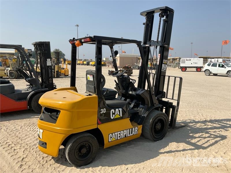 CAT DE30NT 3 ton 3 Ton Forklift Kahveltõstukid - muud
