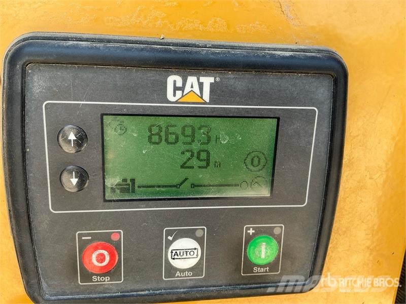 CAT DE88GC 100 kVA Skid-Mounted Generator Set Dízel áramfejlesztők