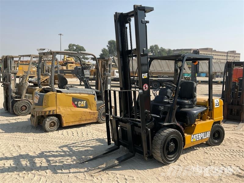 CAT DP30NT 3 ton Forklift شاحنات ذات رافعات شوكية - أخرى