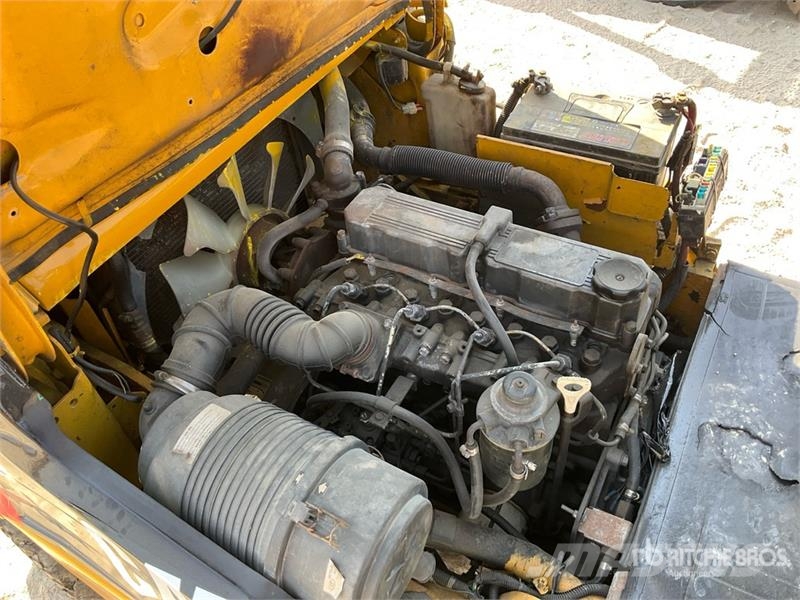 CAT DP30NT 3 ton Forklift شاحنات ذات رافعات شوكية - أخرى
