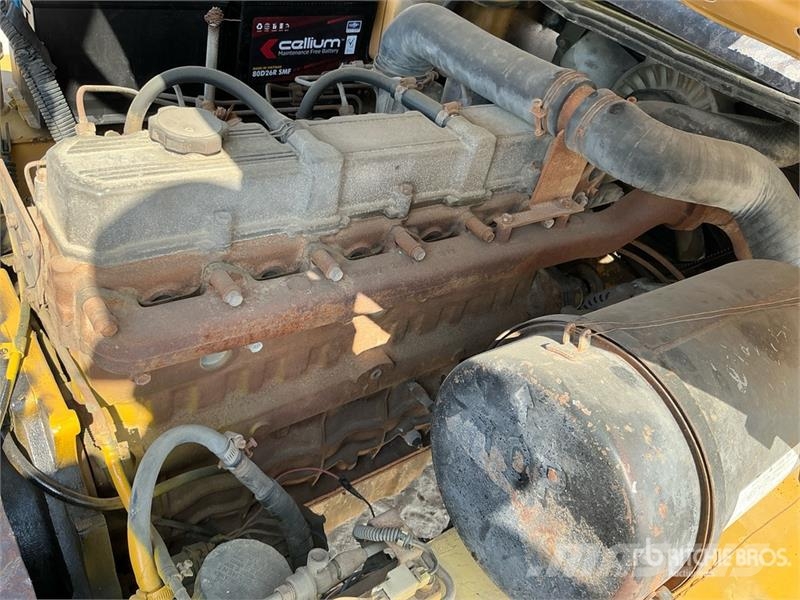 CAT DP40K1 4 ton Forklift Kahveltõstukid - muud
