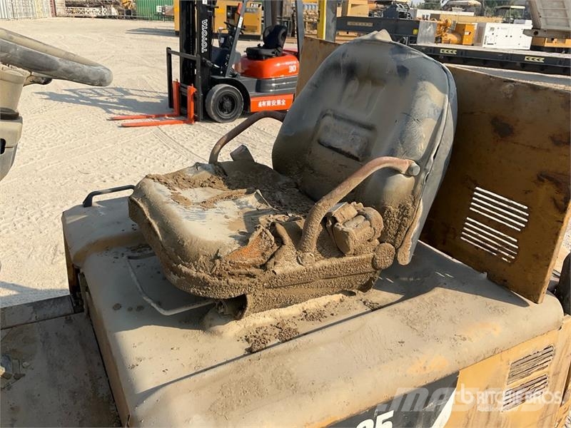 CAT EP25K-PAC 2.5 ton Electric Forklift Elektritõstukid