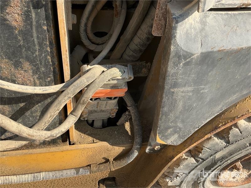 CAT EP25N 2.5 ton Electric Forklift Elektritõstukid