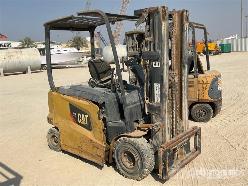 CAT EP25N 2.5 ton Electric Forklift Elektritõstukid