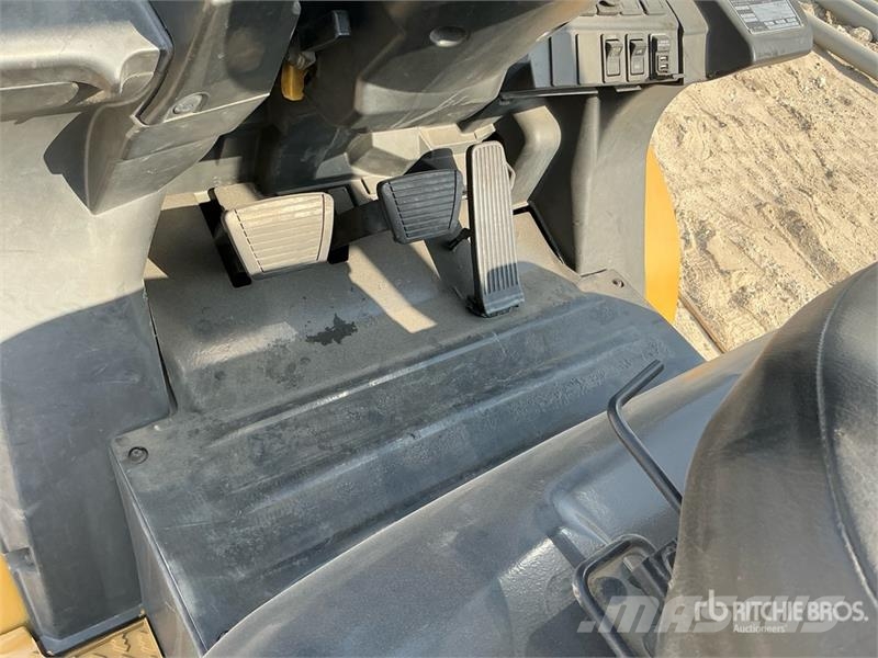 CAT GP30NT 3 ton Forklift Targoncák-Egyéb