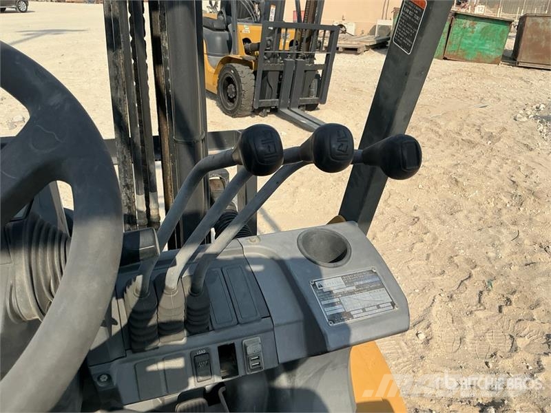 CAT GP30NT 3 ton Forklift Targoncák-Egyéb