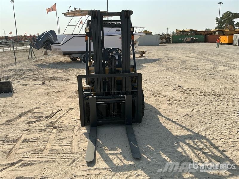CAT GP30NT 3 ton Forklift Targoncák-Egyéb